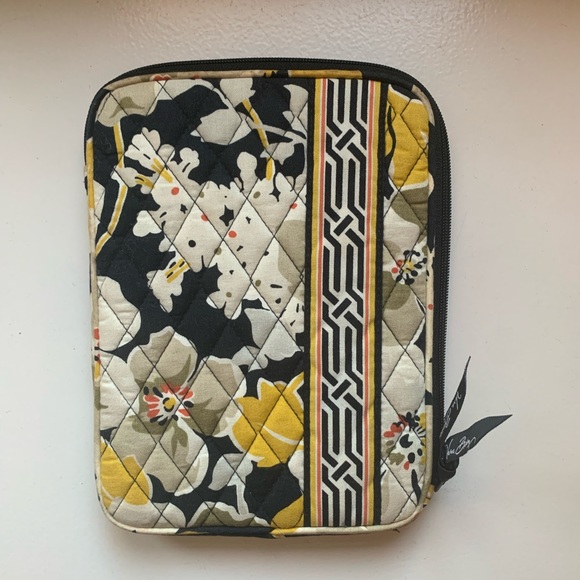 NWOT Vera Bradley floral mini iPad case - Picture 2 of 7